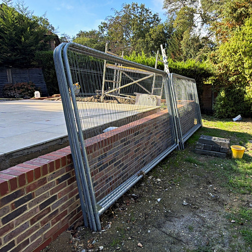 Heras temporary fencing panels - fencing,